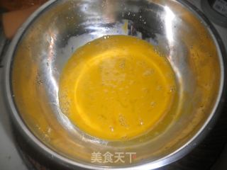 韭菜鸡蛋饼的做法步骤：1