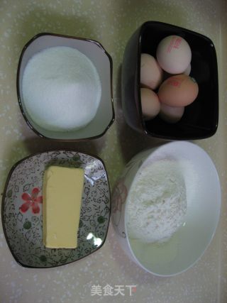 法式海绵蛋糕的做法步骤：1