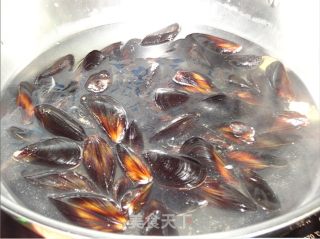 既鲜又美的青口笑的做法步骤：3