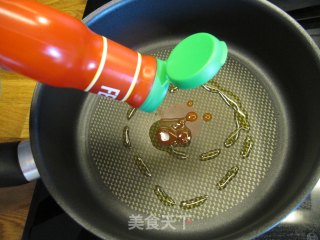 美味瘦身餐——酸辣西葫芦的做法步骤：3