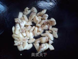 红黄椒炒茄子的做法步骤：5
