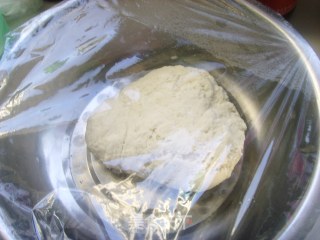 黑芝麻核桃仁红糖饼的做法步骤：2