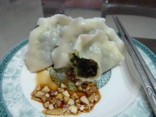 菠菜木耳鸡蛋饺的做法步骤：7