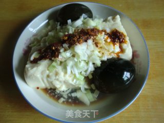 皮蛋豆腐的做法步骤：4