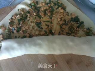 小葱豆腐卷的做法步骤：6