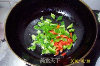 【时令下酒菜】——毛豆香干炒肉丁的做法步骤：6