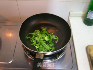 家常土豆丝的做法步骤：4