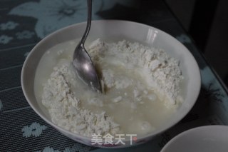 南瓜蛋花面疙瘩的做法步骤：1