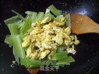 素炒鸡蛋香干莴笋的做法步骤：6