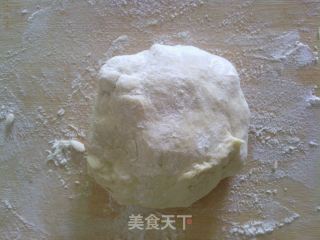 花无百日红——花朵馒头的做法步骤：9