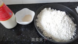 [我爱烘焙]第一次尝试手工白土司的做法步骤：1
