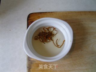 鲍汁鱼翅捞饭的做法步骤：2