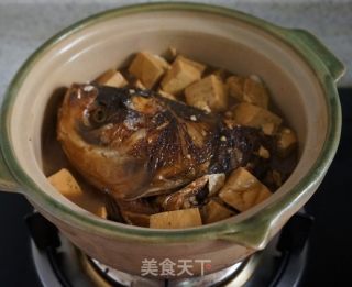 砂锅鱼头豆腐的做法步骤：6