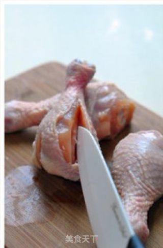 美味鸡腿的做法步骤：1