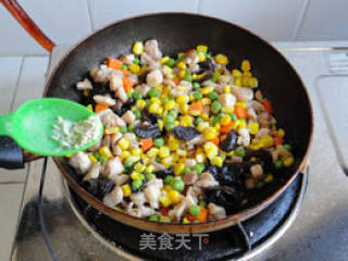 豌豆小炒的做法步骤：16
