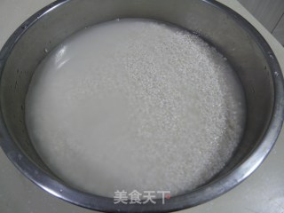 端午节吃粽子——鲜肉粽子的做法步骤：2