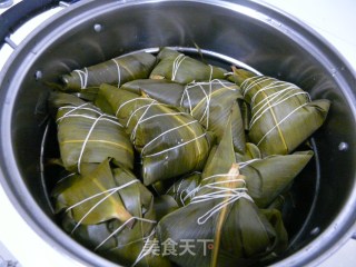 端午节吃粽子——鲜肉粽子的做法步骤：5