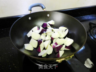 糖尿病食谱）素菜）茄子炒青椒（少油健康做法）的做法步骤：4