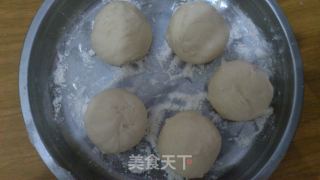 酸菜猪肉包子的做法步骤：5