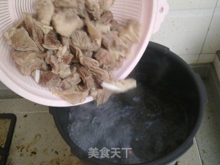 清炖牛肉的做法步骤：5