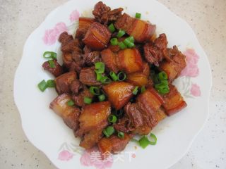 美味红烧肉的做法步骤：9