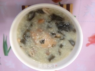 咸猪骨.白菜干.花生粥的做法步骤：7