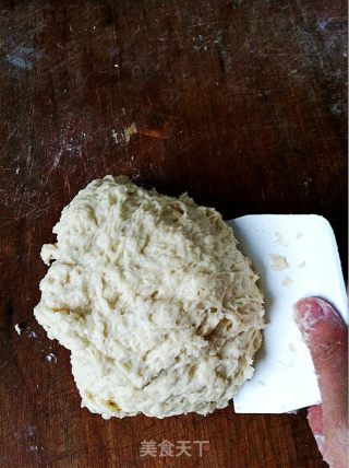 我的第一款吐司，简单的奶香吐司450克的做法步骤：3