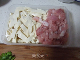 厦门小吃－薄饼的做法步骤：2