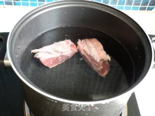 清汤牛肉面的做法步骤：2