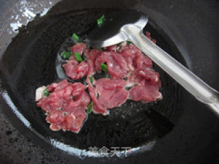 简单食材，快捷小炒——肉炒黄瓜干的做法步骤：6