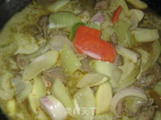 绿咖喱牛肉的做法步骤：5
