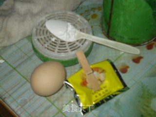 椒盐芝麻葱花饼的做法步骤：1