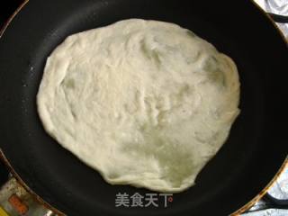【台湾手抓饼】一步一步来做街边小吃！的做法步骤：11