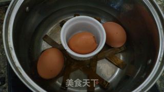 鸡蛋三明治的做法步骤：1