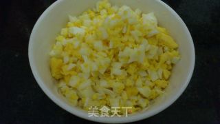 鸡蛋三明治的做法步骤：3