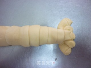 龙虾面包的做法步骤：9