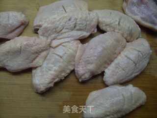 蜜汁烤鸡翅的做法步骤：2