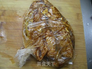 蜜汁烤鸡翅的做法步骤：6