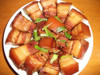东坡肉的做法步骤：7