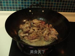 豆腐皮烧鸡块的做法步骤：4