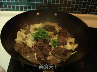 豆腐皮烧鸡块的做法步骤：10