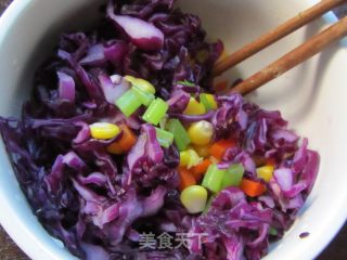 凉拌紫甘蓝玉米粒的做法步骤：9