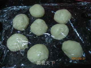 肠仔包的做法步骤：8