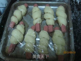 肠仔包的做法步骤：11