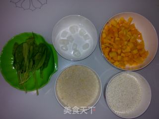 南瓜糯米粥的做法步骤：1