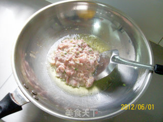【美食之春交响曲】——绿意献鲜《青椒毛豆炒肉丝》的做法步骤：4