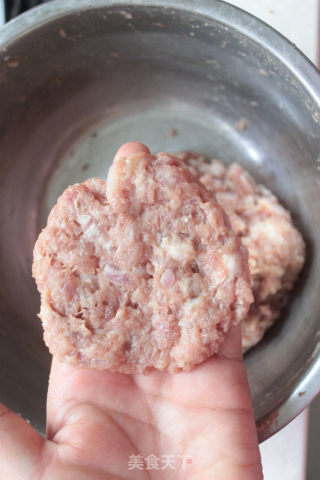猪肉汉堡的做法步骤：6