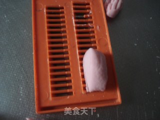 快乐“六一”之粉红面疙瘩的做法步骤：5