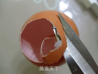 时尚新吃法——原壳鸡蛋布丁的做法步骤：2
