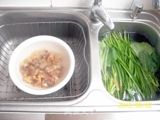 【美食之春交响曲】——绿意献鲜《韭菜毛豆炒毛蛤》的做法步骤：5